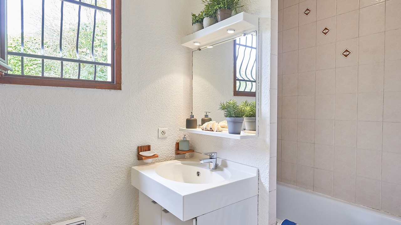 Photo of Bathroom in Quillan