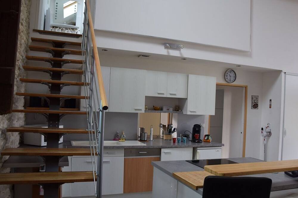 Photo of Kitchen in Bazoches-les-Hautes