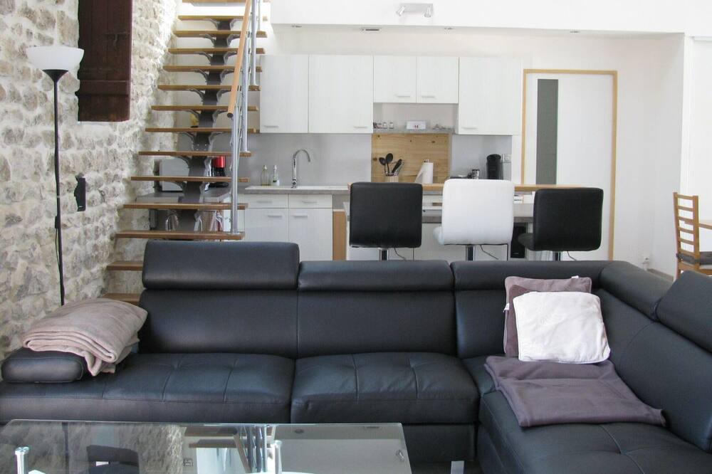 Photo of Livingroom in Bazoches-les-Hautes