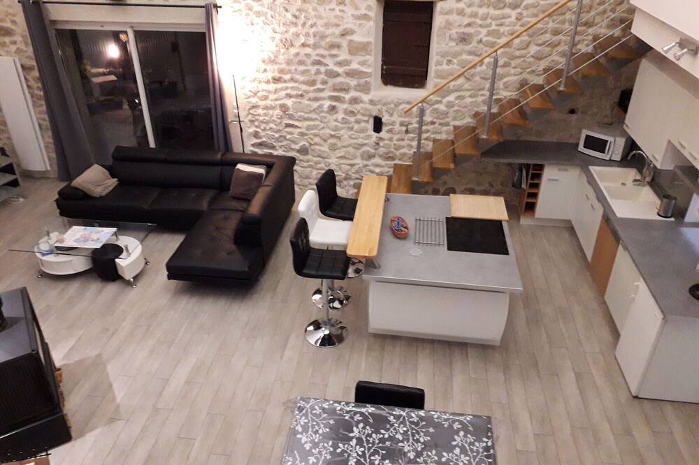 Photo of Livingroom in Bazoches-les-Hautes
