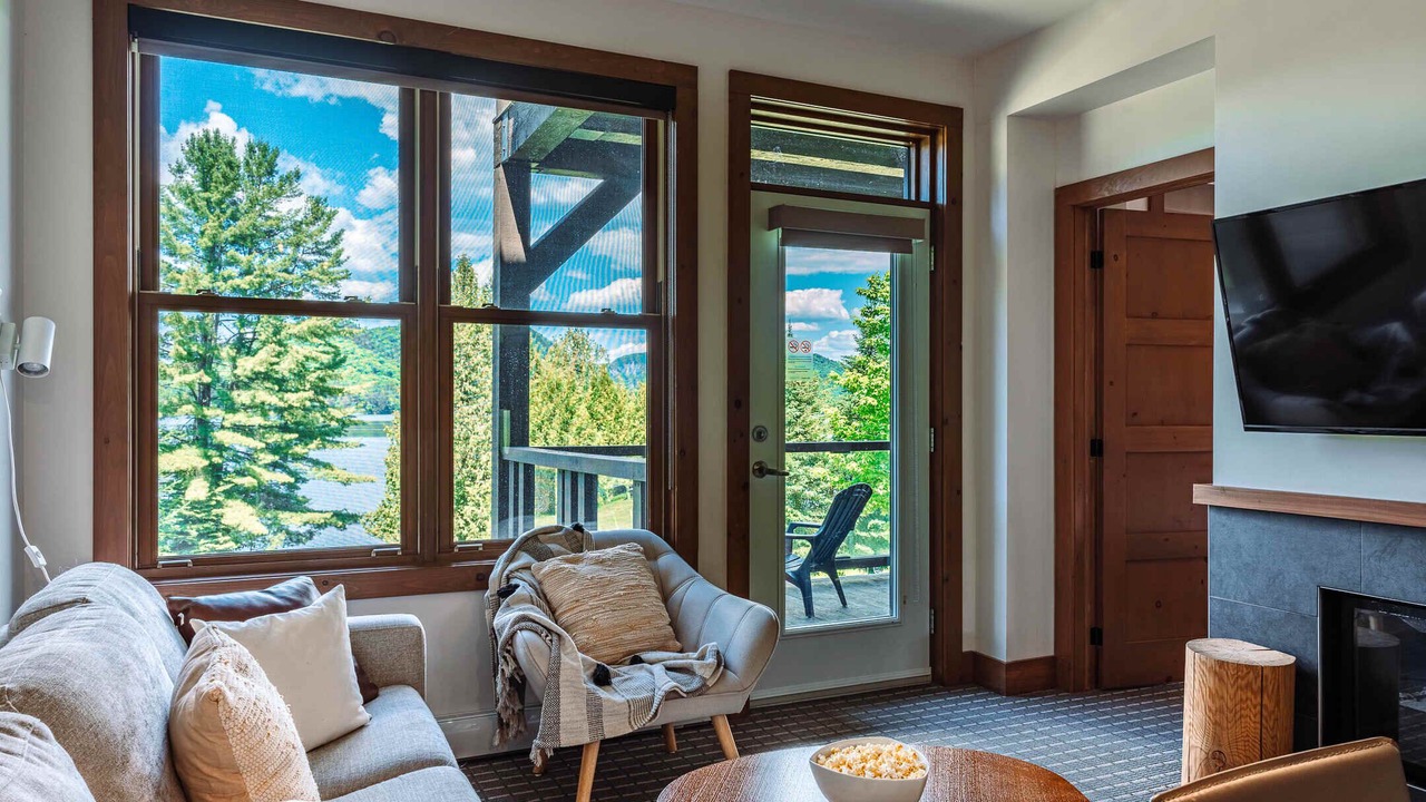 Photo of Livingroom in Lac Superieur Village