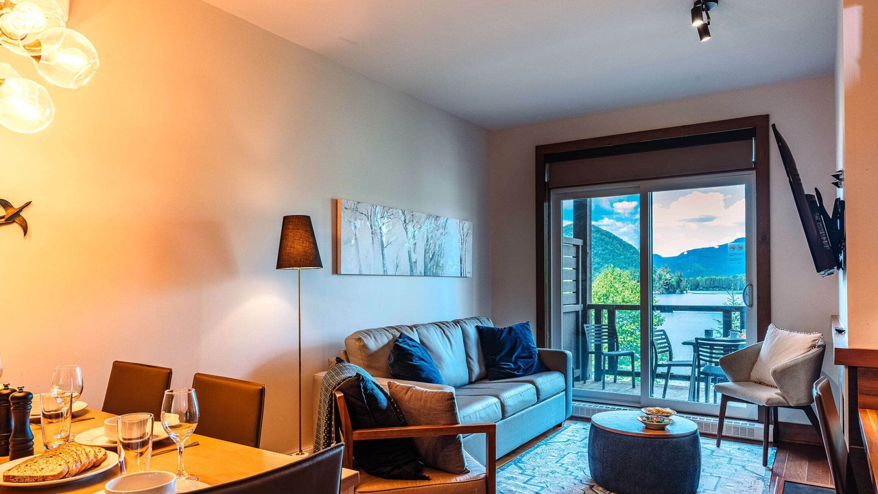 Photo of Livingroom in Lac Superieur Village