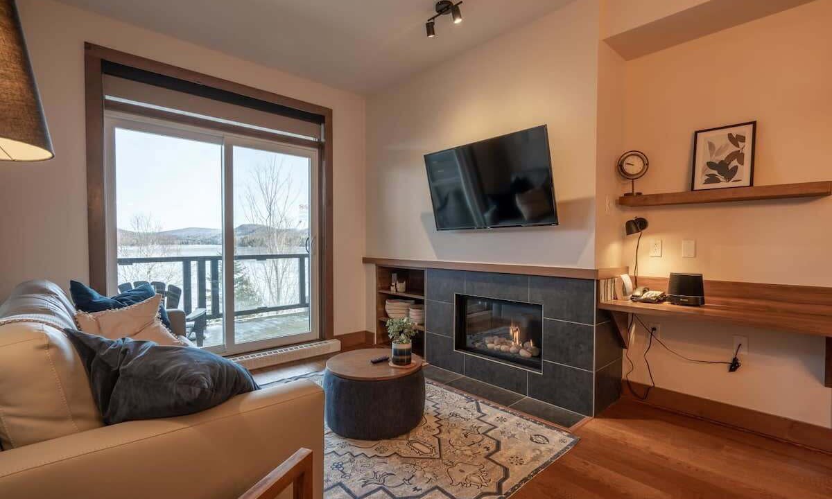 Photo of Livingroom in Lac Superieur Village