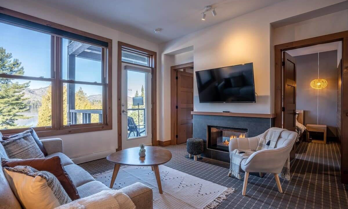 Photo of Livingroom in Lac Superieur Village