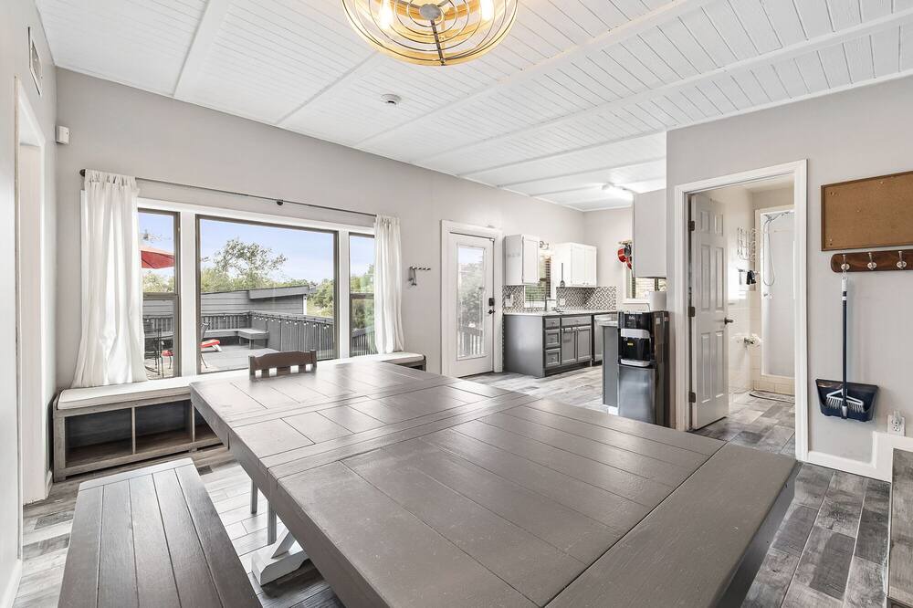 Photo of Kitchen in Lower Basin Lake Travis