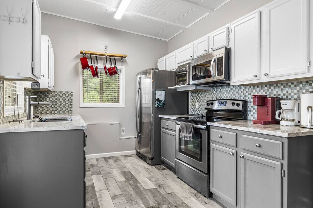 Photo of Kitchen in Lower Basin Lake Travis