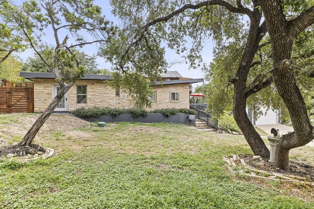 Photo of Outdoor in Lower Basin Lake Travis