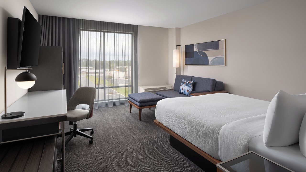 Photo of Bedroom in Lake City