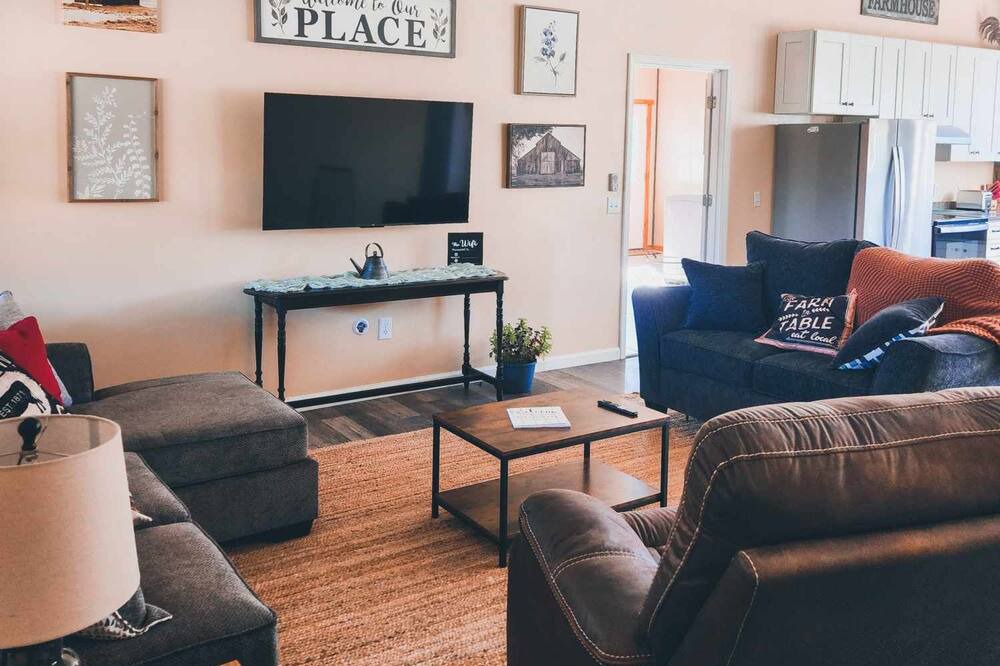 Photo of Livingroom in Craig Creek