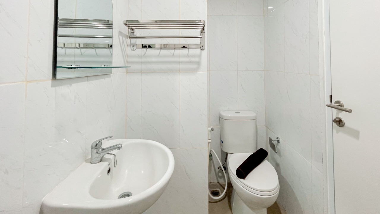 Photo of Bathroom in Biringkanya