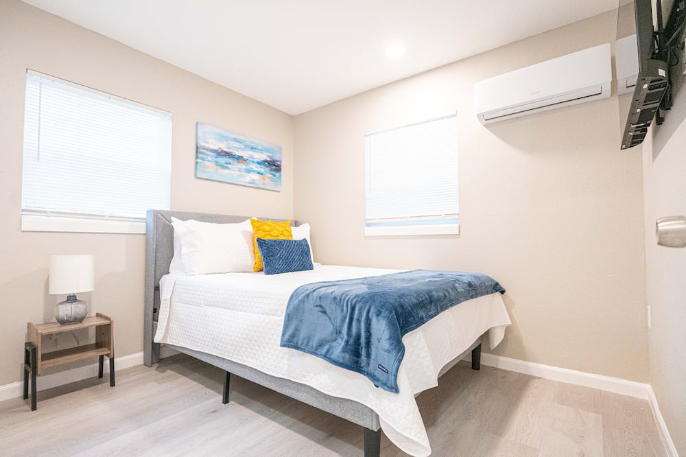 Photo of Bedroom in University