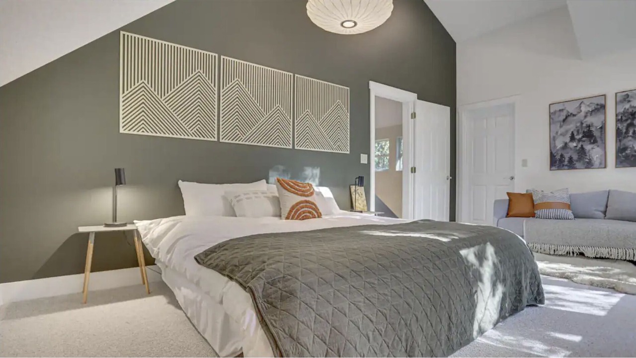 Photo of Others in Brightwood