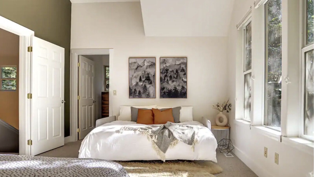 Photo of Others in Brightwood