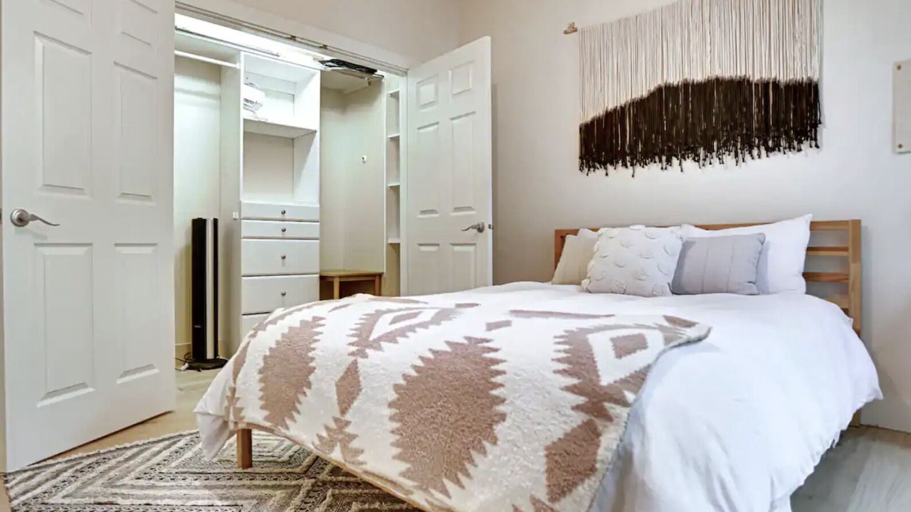 Photo of Others in Brightwood