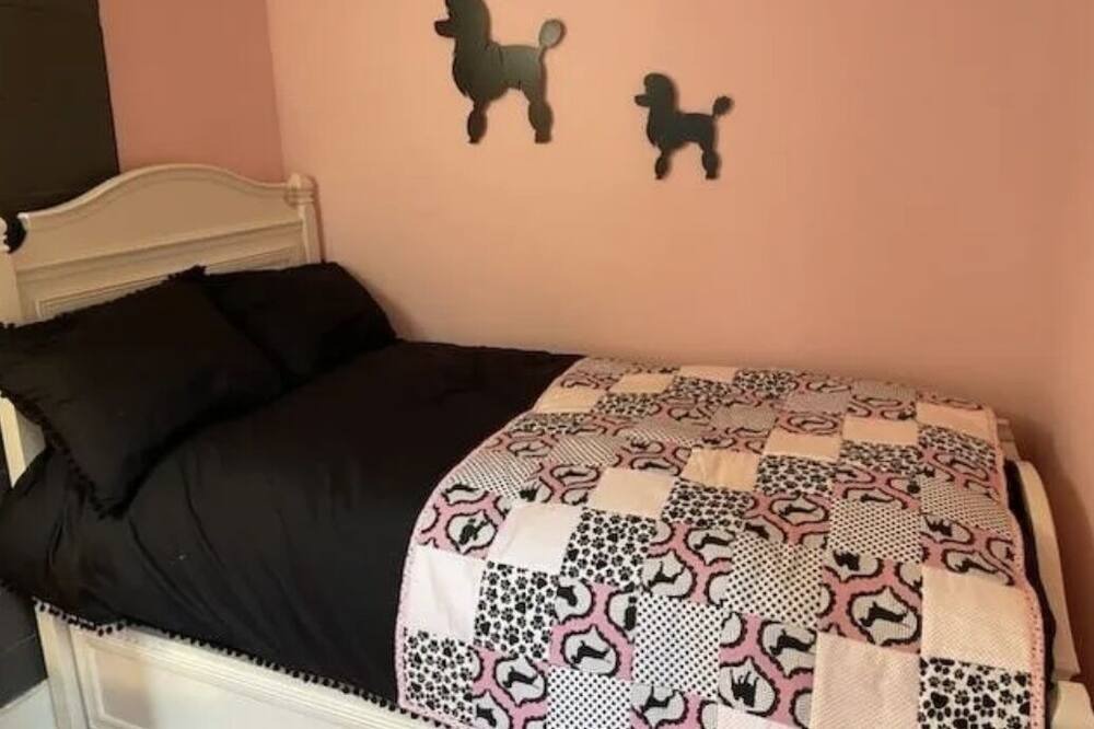 Photo of Bedroom in Van Hornesville
