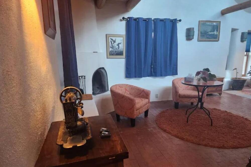 Photo of Bedroom in Nambe Pueblo