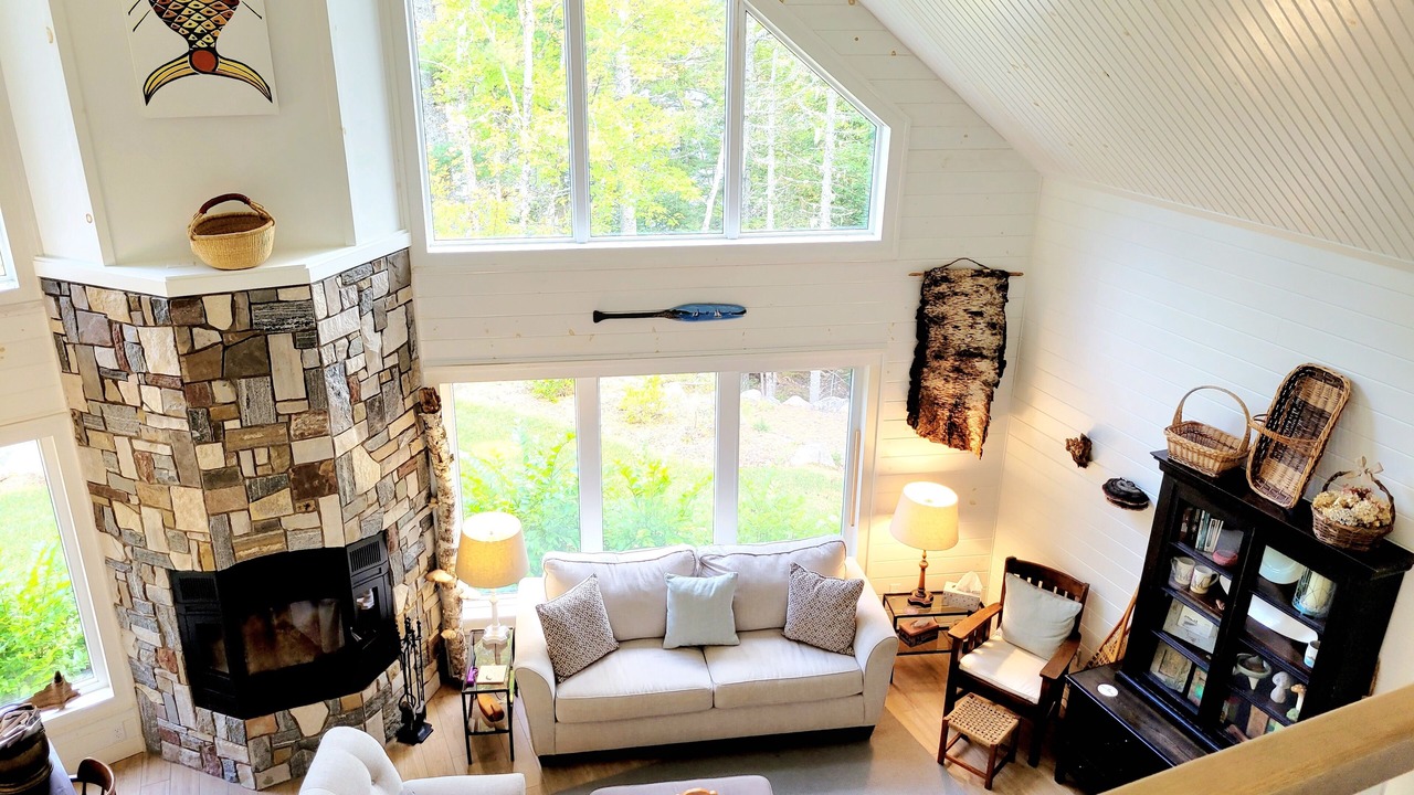 Photo of Livingroom in Bay of Fundy & Annapolis Valley