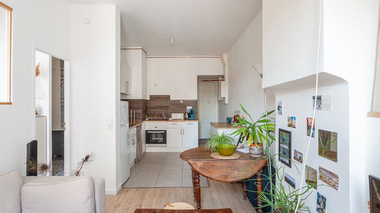Photo of Kitchen in Voltaire - Saint Amour