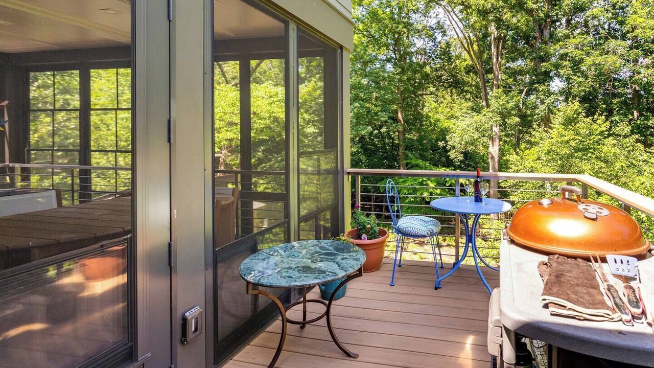 Photo of Outdoor in Takoma Park