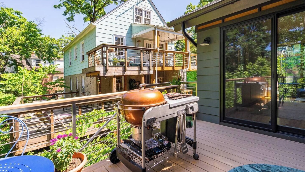 Photo of Outdoor in Takoma Park