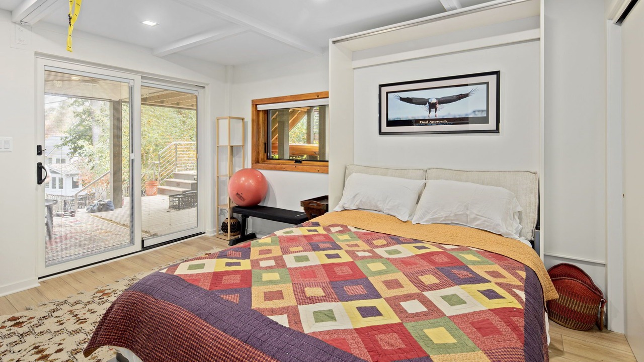 Photo of Others in Takoma Park