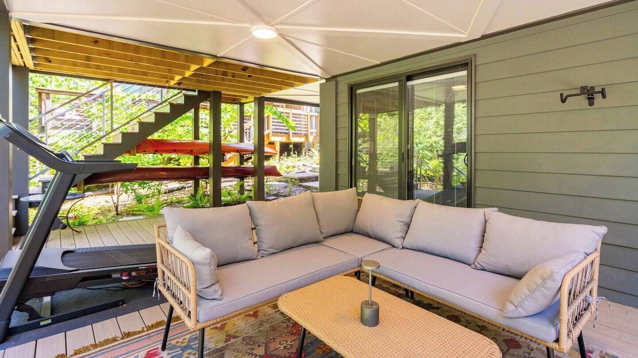 Photo of Outdoor in Takoma Park