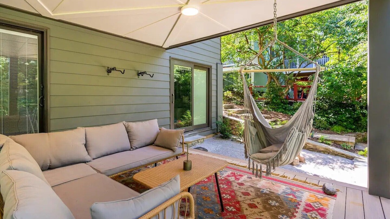 Photo of Outdoor in Takoma Park