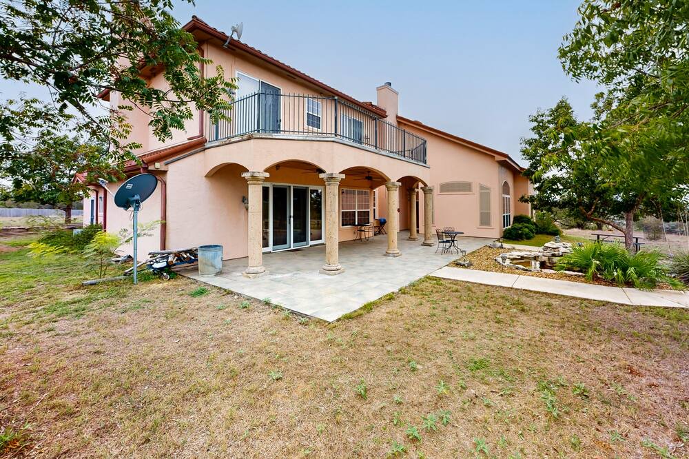 Photo of Outdoor in Kerrville