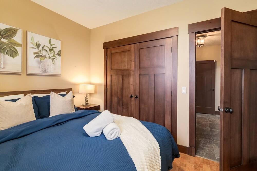 Photo of Bedroom in Calgary