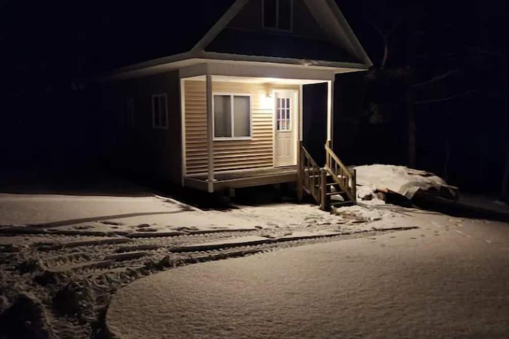 Photo of Outdoor in Crittenden