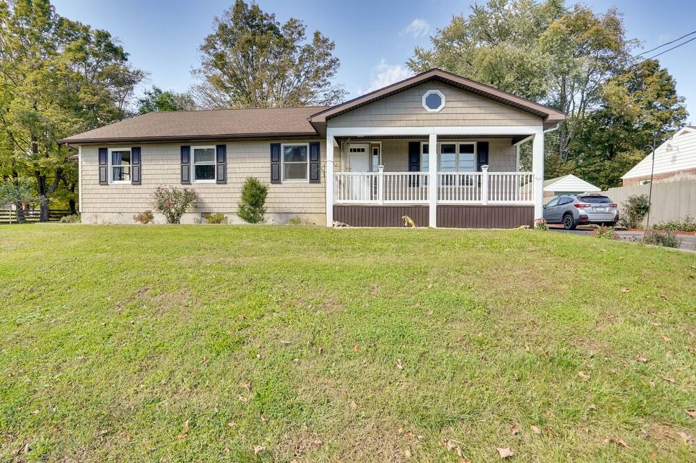 Photo of Outdoor in Jefferson Heights