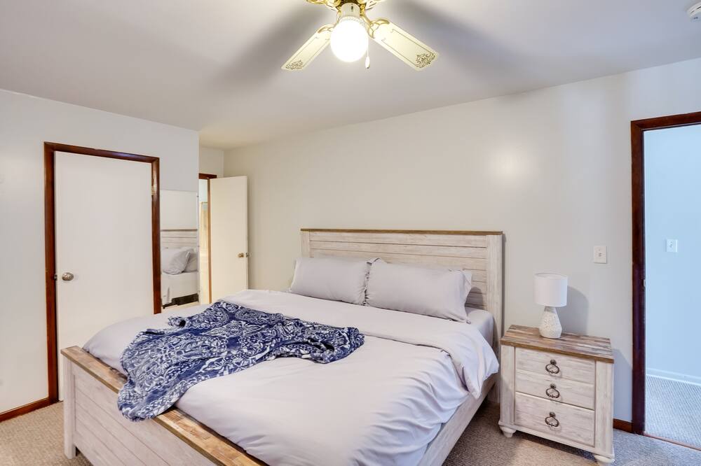 Photo of Others in Jefferson Heights