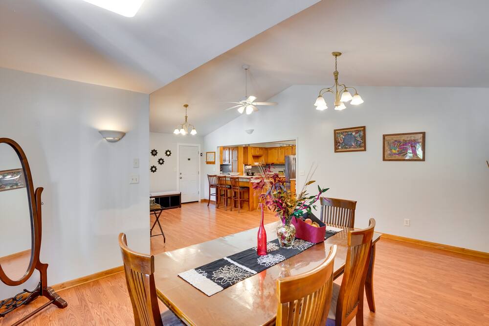 Photo of Others in Jefferson Heights