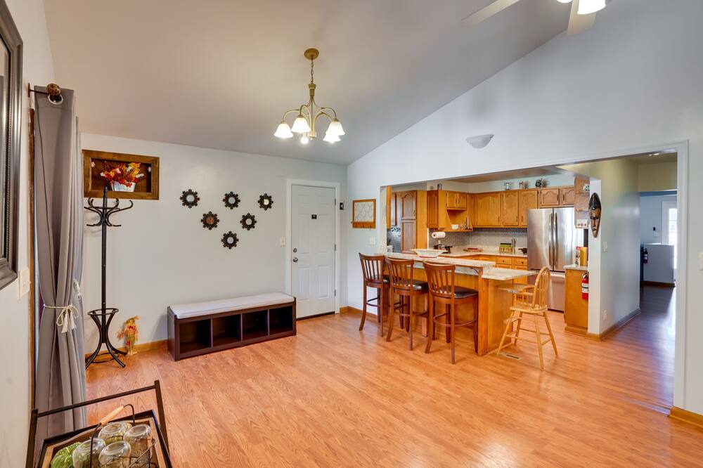 Photo of Others in Jefferson Heights