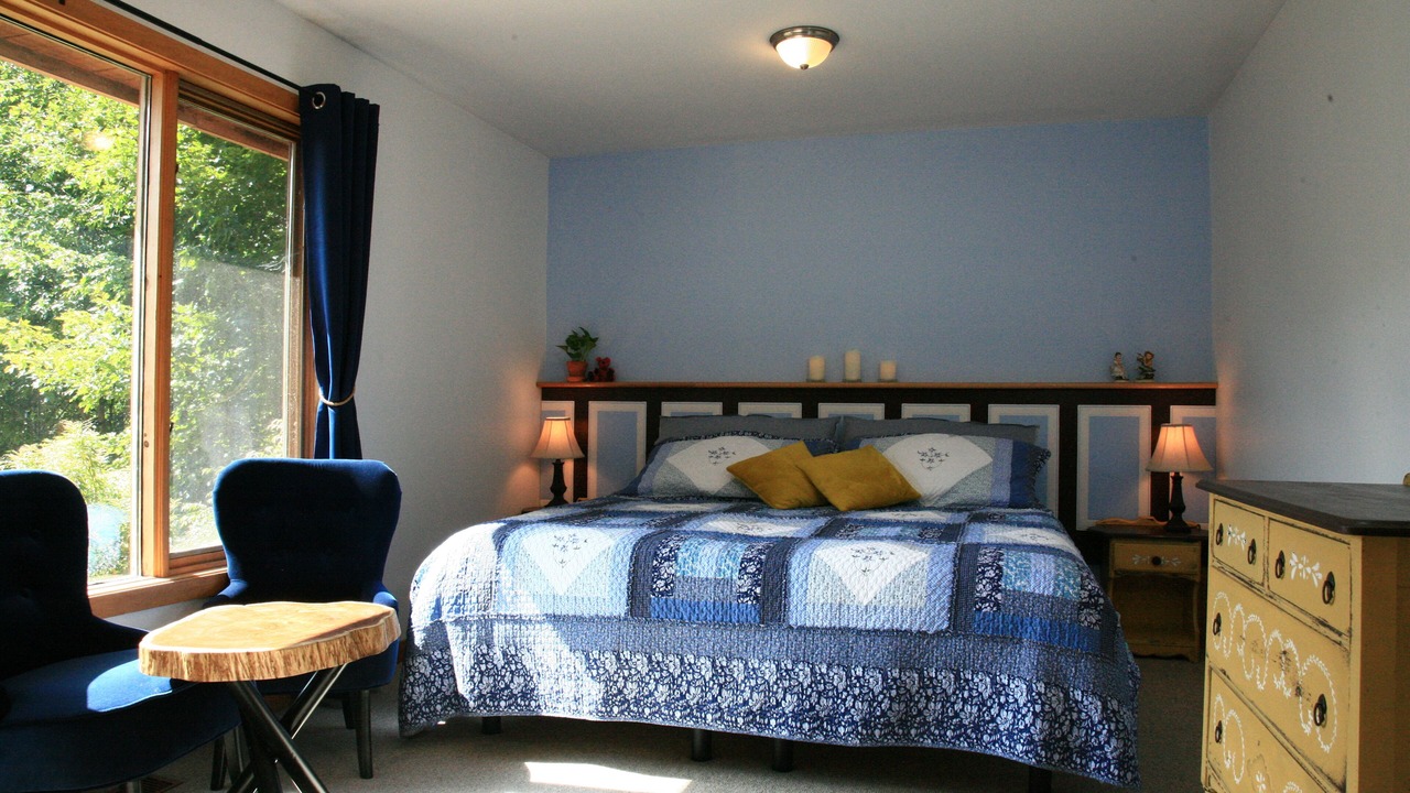 Photo of Bedroom in Waverley