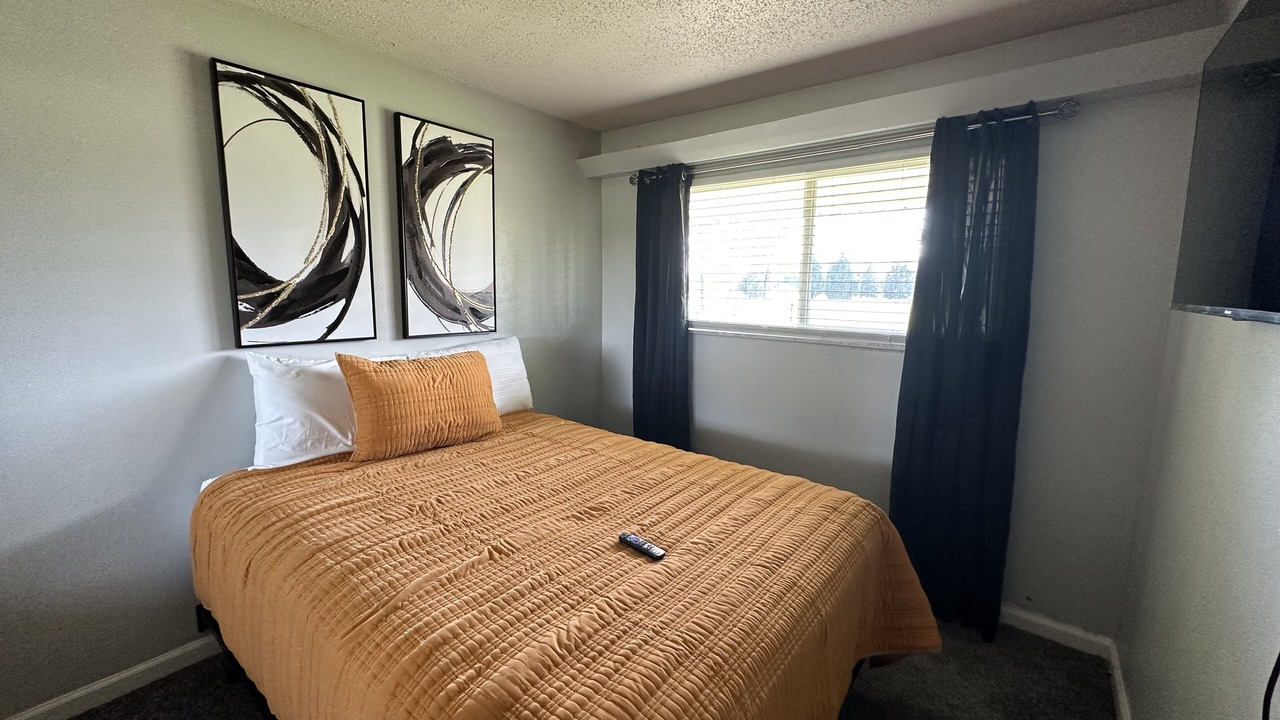 Photo of Bedroom in Cool Valley