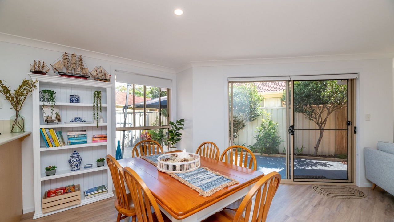 Photo of Others in Forster