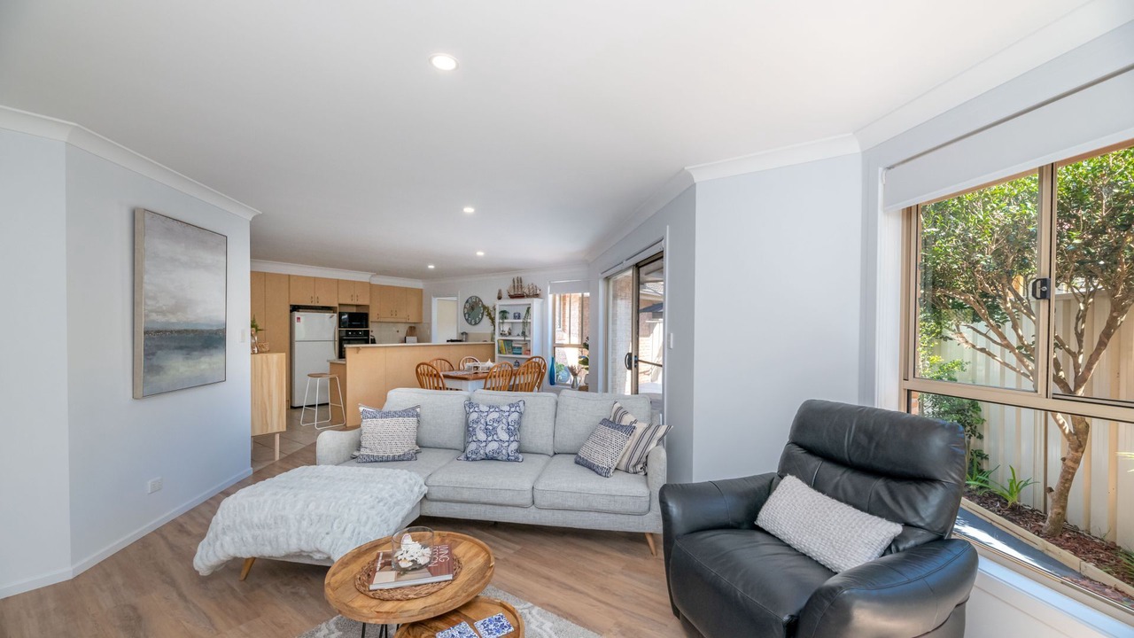 Photo of Others in Forster