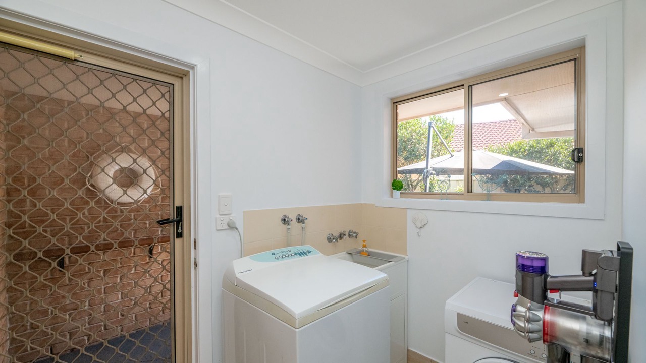 Photo of Others in Forster