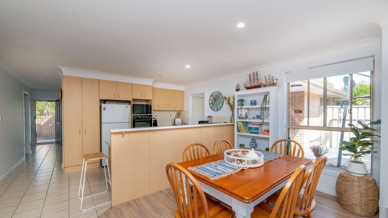 Photo of Others in Forster