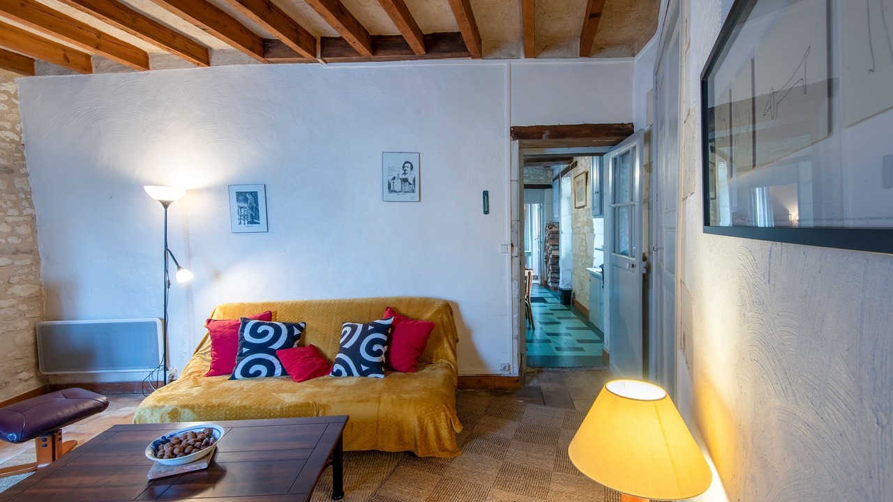 Photo of Livingroom in Verneuil-le-Chateau