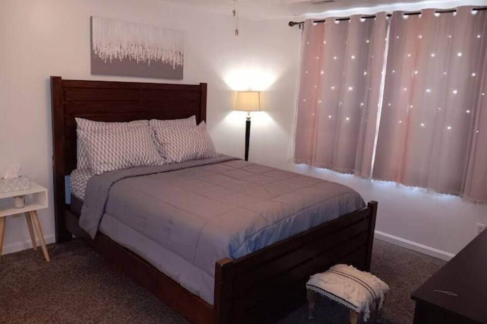 Photo of Bedroom in Radcliff