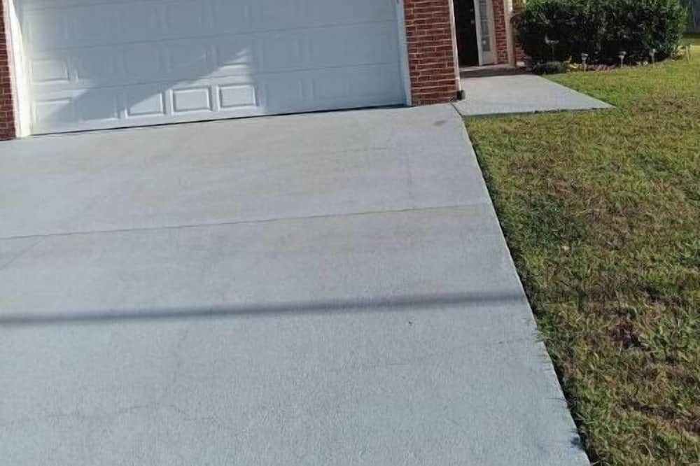 Photo of Outdoor in Radcliff