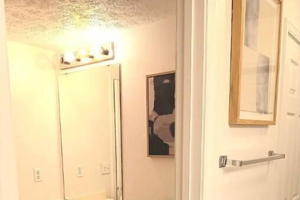 Photo of Bathroom in Radcliff