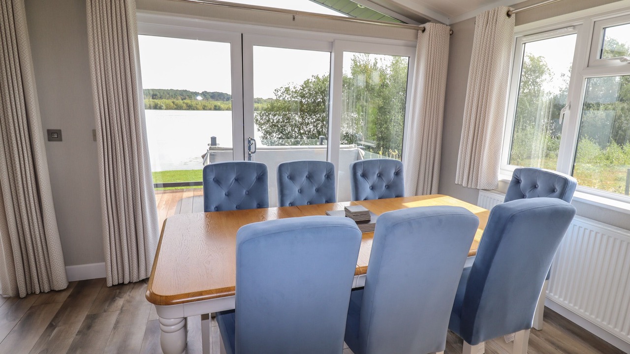 Photo of Others in Oakmere