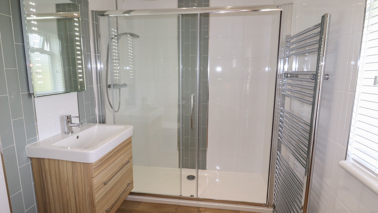 Photo of Others in Oakmere