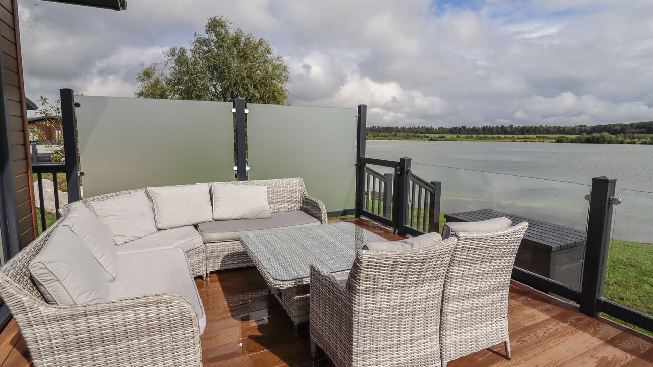 Photo of Outdoor in Oakmere