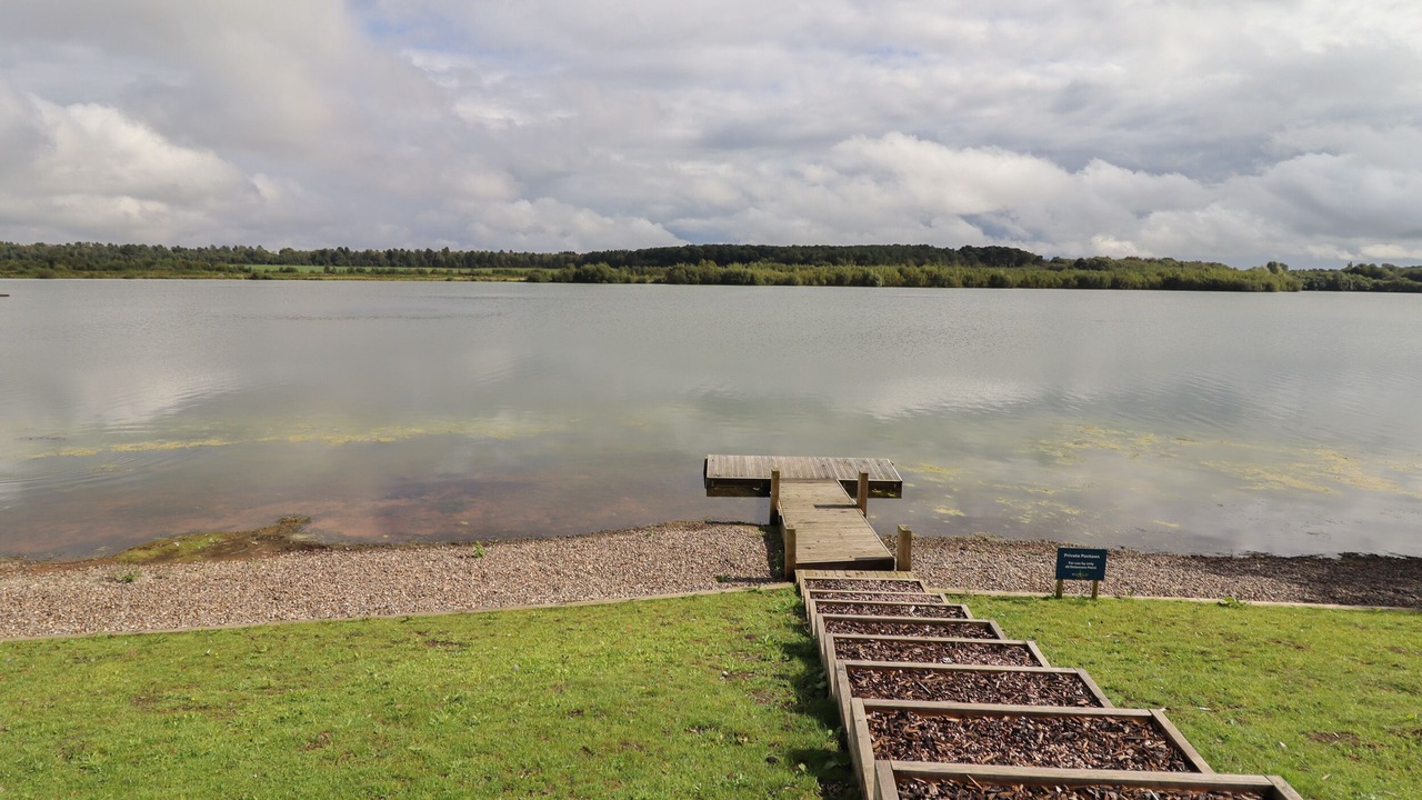 Photo of Outdoor in Oakmere