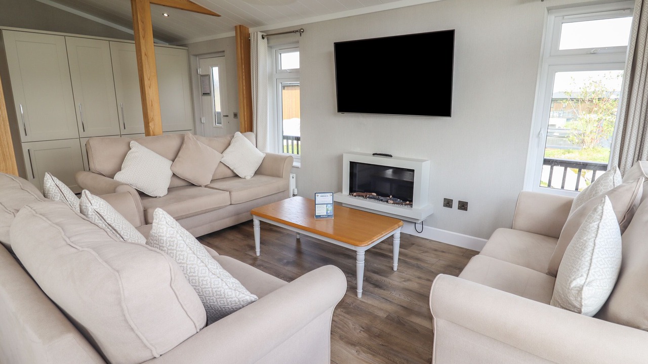 Photo of Livingroom in Oakmere