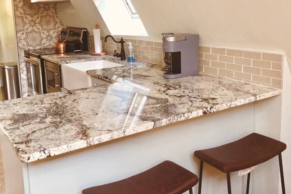 Photo of Kitchen in Henryville